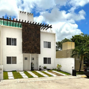 ¡Oportunidad Estratégica! Remate en Jardines del Sur 1