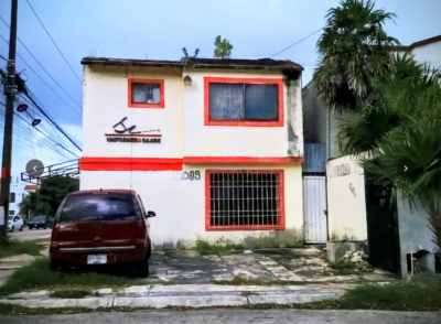 Remate Hipotecario de Propiedades con 4 Locales Comerciales