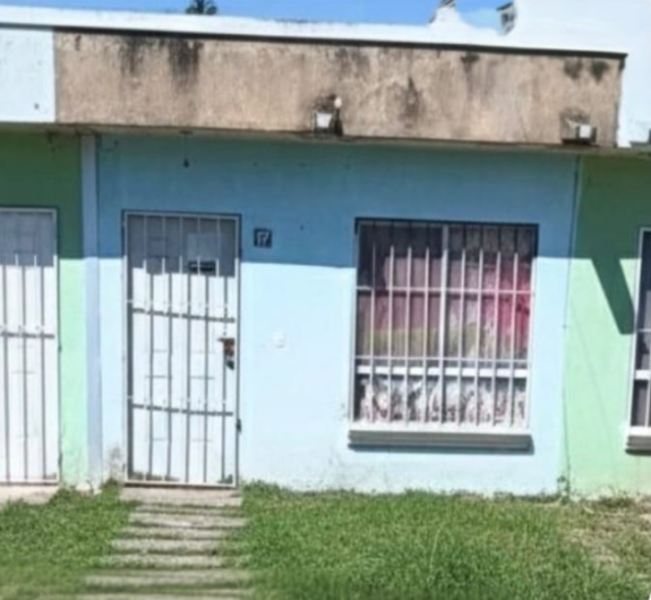 Casa Adjudicada en Los Héroes lista para Inversión.